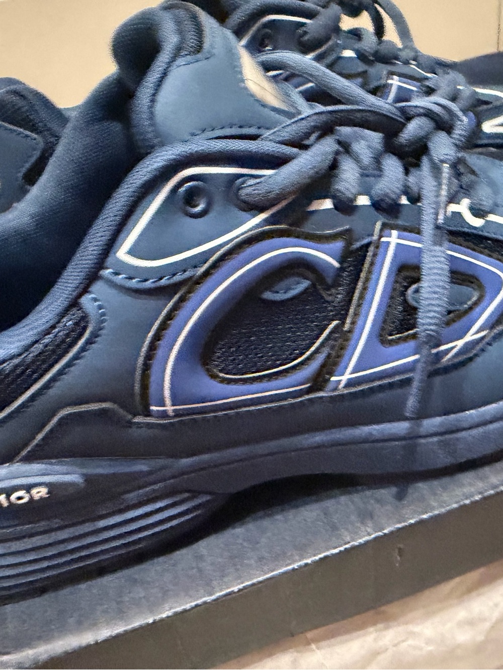Blue b30/size11 - Picture 2 of 9